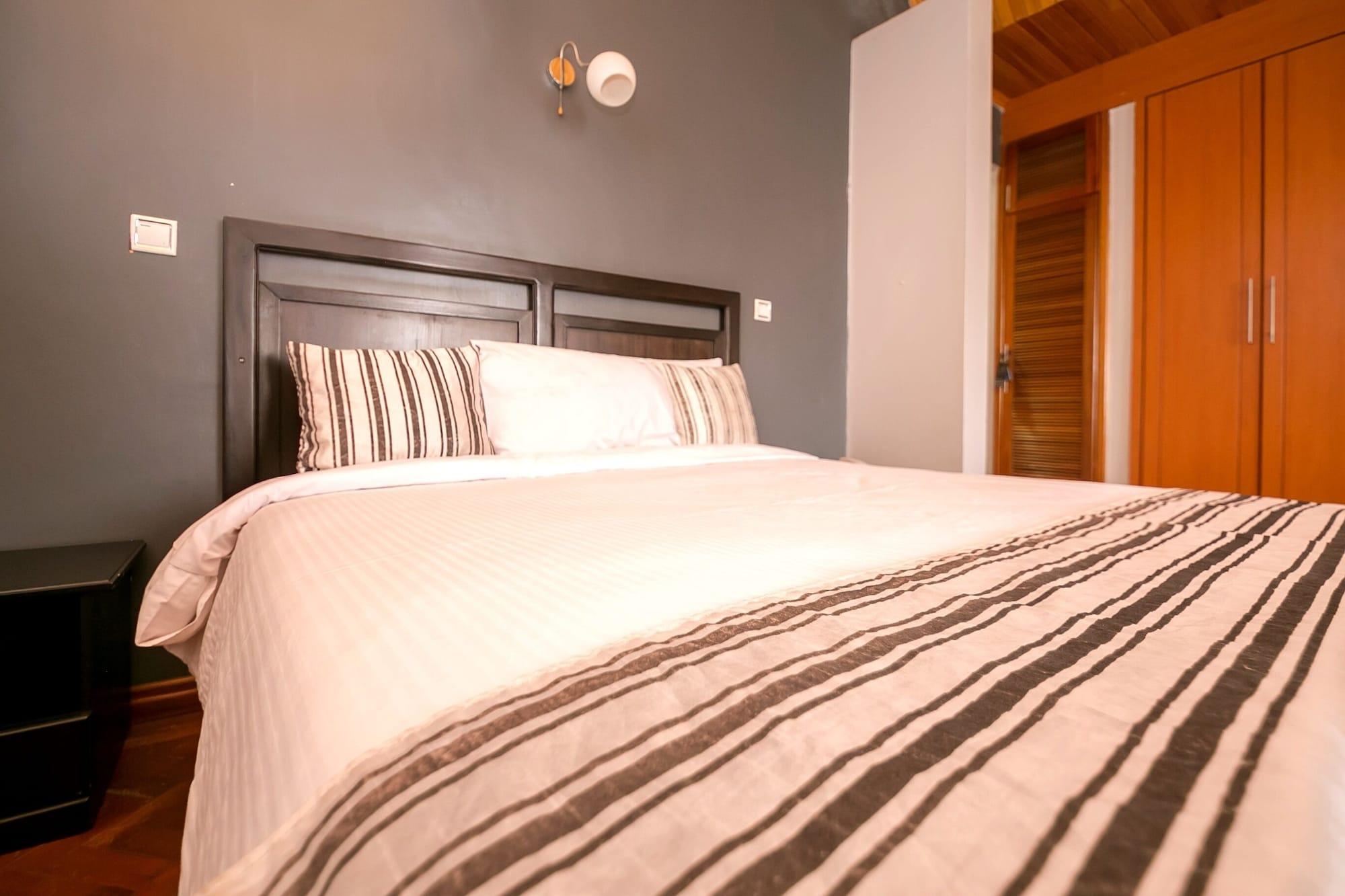 Meltonia Luxury Suites Nairobi Dış mekan fotoğraf