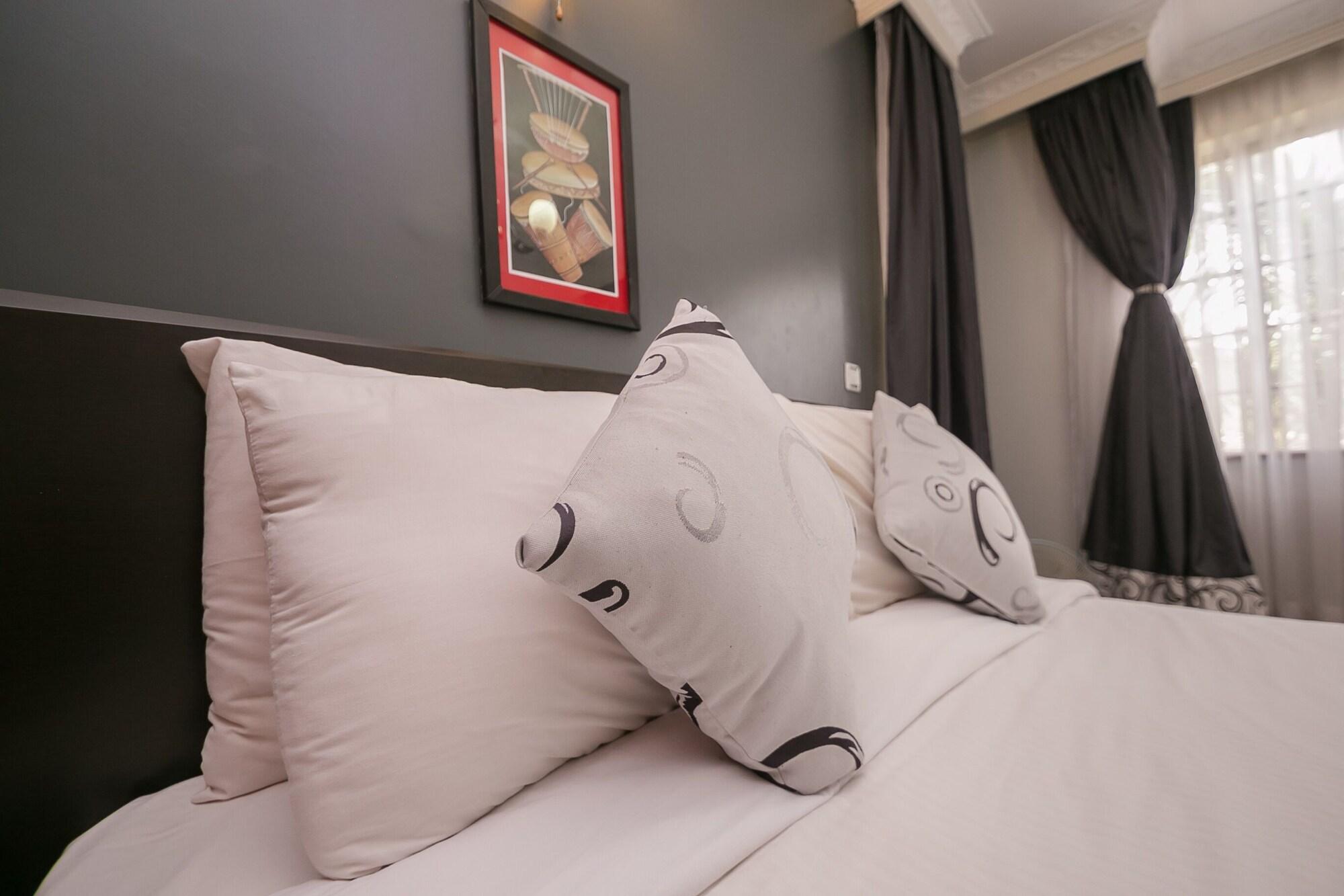 Meltonia Luxury Suites Nairobi Dış mekan fotoğraf